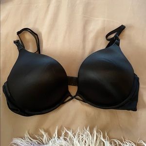 VS bombshell plunge